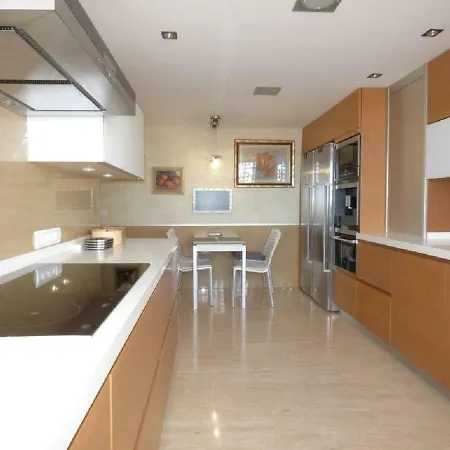 Great Dubrovnic Flat *